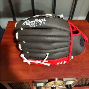 Rawlings Black and Red Players Series 11 Inch Glove